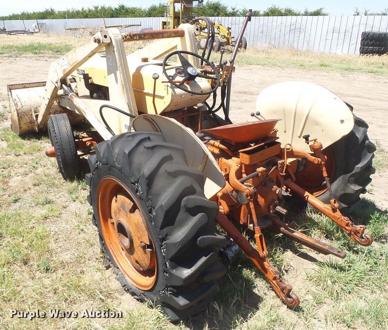 image for item DD0486 Case 210-B-H  tractor