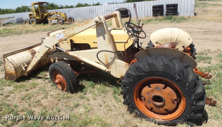 image for item DD0486 Case 210-B-H  tractor