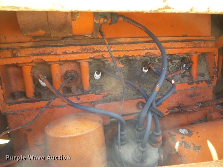 image for item DD0486 Case 210-B-H  tractor