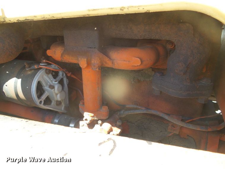 image for item DD0486 Case 210-B-H  tractor