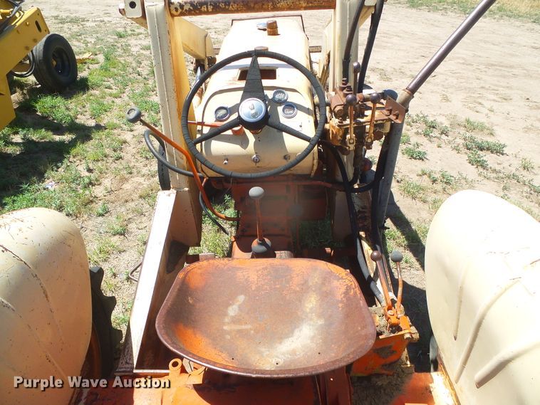 image for item DD0486 Case 210-B-H  tractor