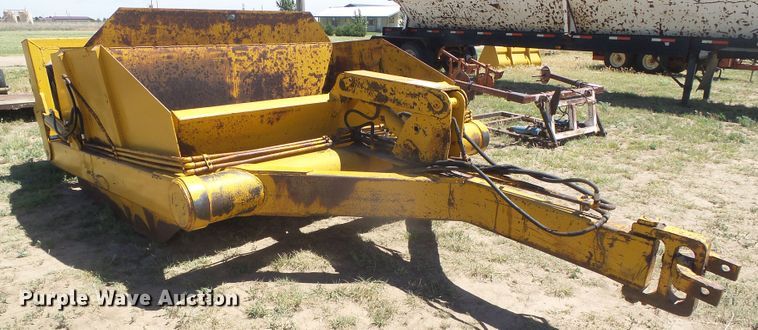 image for item DD0489 96"W pan scraper