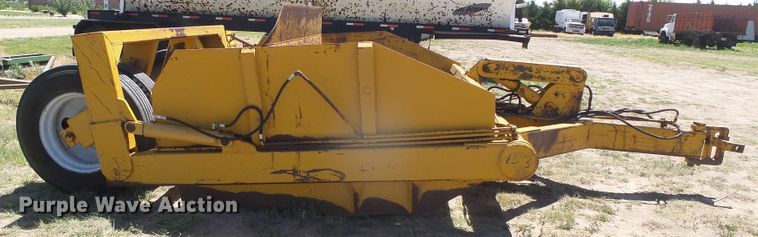 image for item DD0489 96"W pan scraper