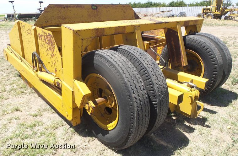 image for item DD0489 96"W pan scraper