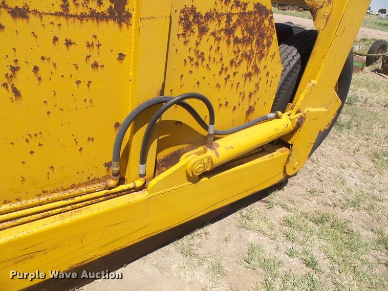 image for item DD0489 96"W pan scraper