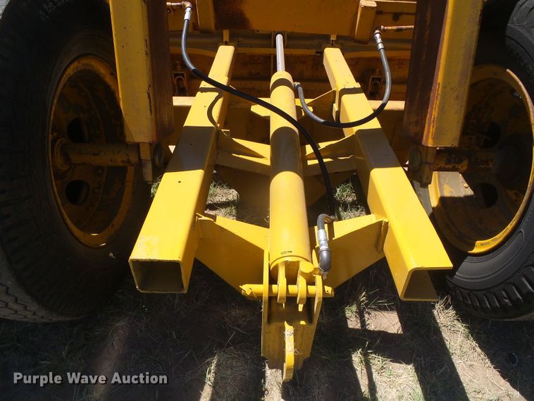 image for item DD0489 96"W pan scraper