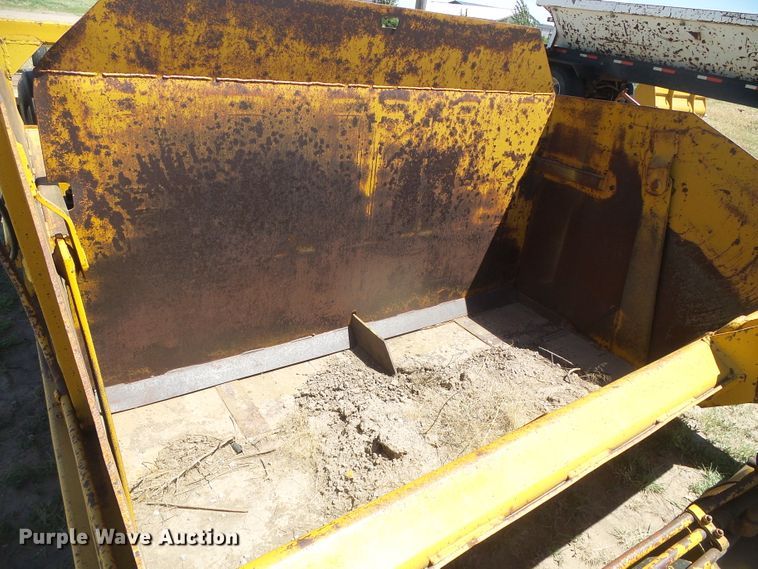 image for item DD0489 96"W pan scraper