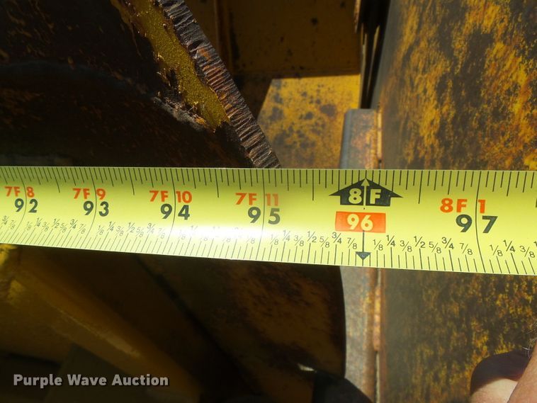 image for item DD0489 96"W pan scraper