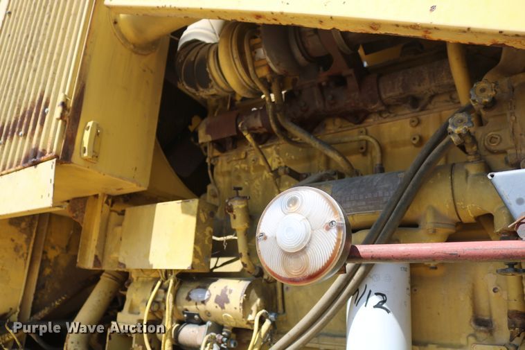 image for item DD5394 1981 New Holland 2100 forage harvester