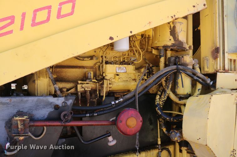 image for item DD5394 1981 New Holland 2100 forage harvester