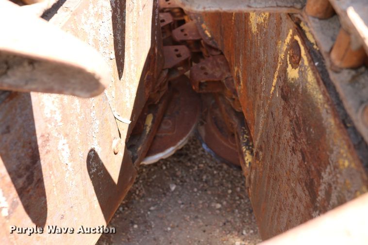 image for item DD5394 1981 New Holland 2100 forage harvester