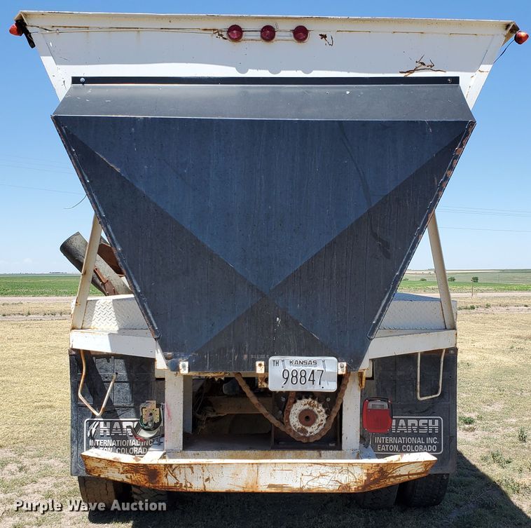 image for item DG0038 1998 Ford L8000  feed mixer truck