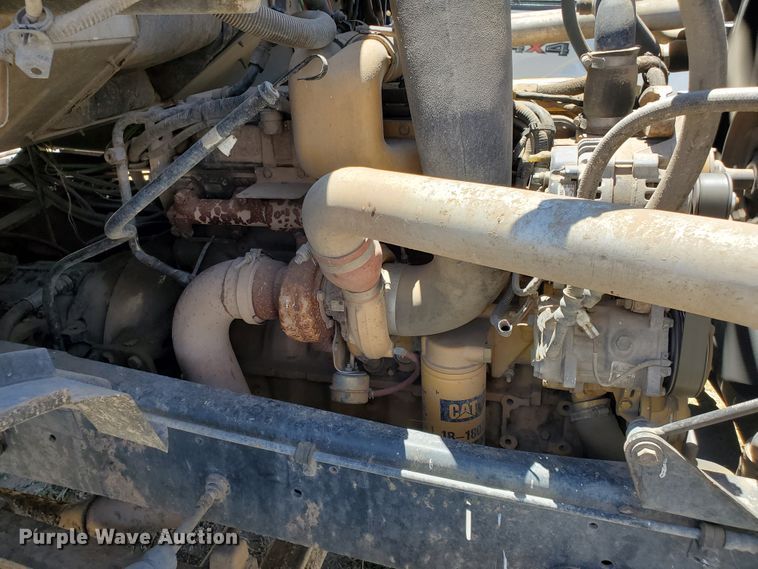 image for item DG0038 1998 Ford L8000  feed mixer truck