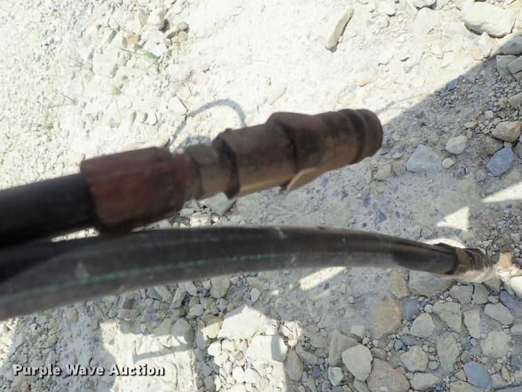 image for item DG2318 Hesston 1014  windrower