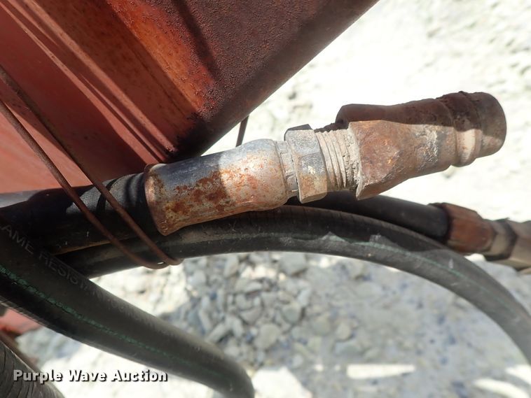 image for item DG2318 Hesston 1014  windrower