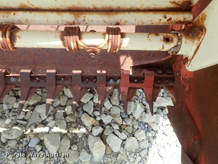 image for item DG2318 Hesston 1014  windrower