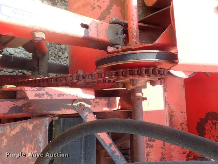 image for item DG2318 Hesston 1014  windrower