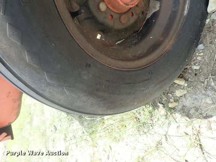 image for item DG2318 Hesston 1014  windrower