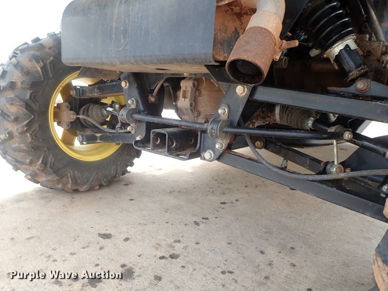 image for item DG2335 2016 John Deere 825i Gator  utility vehicle