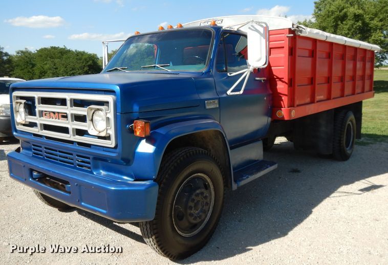 image for item DG7874 1974 GMC 6000  grain truck