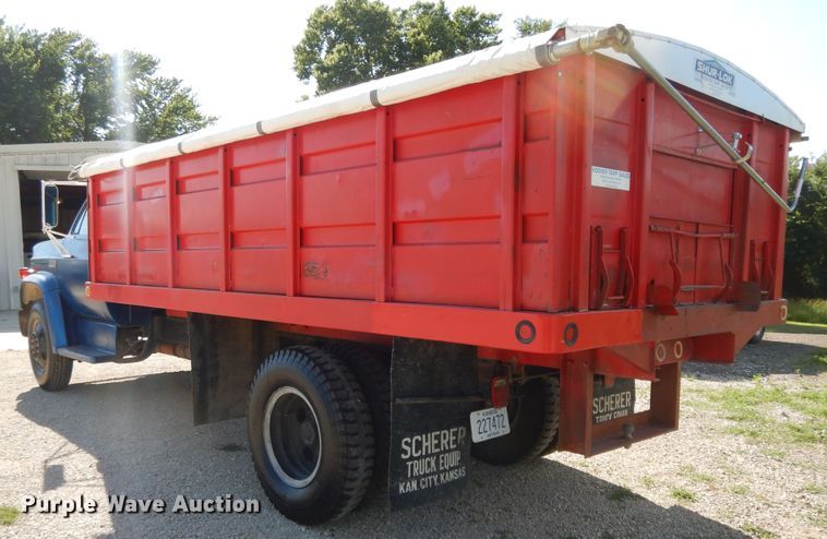 image for item DG7874 1974 GMC 6000  grain truck