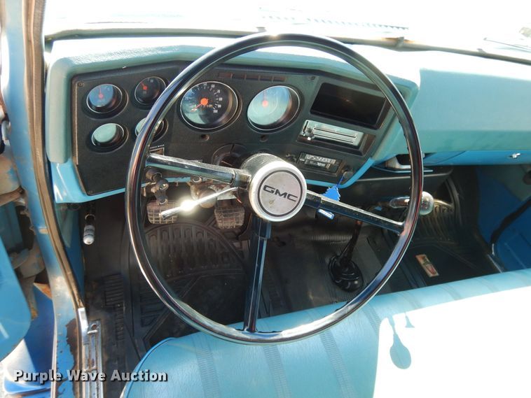 image for item DG7874 1974 GMC 6000  grain truck