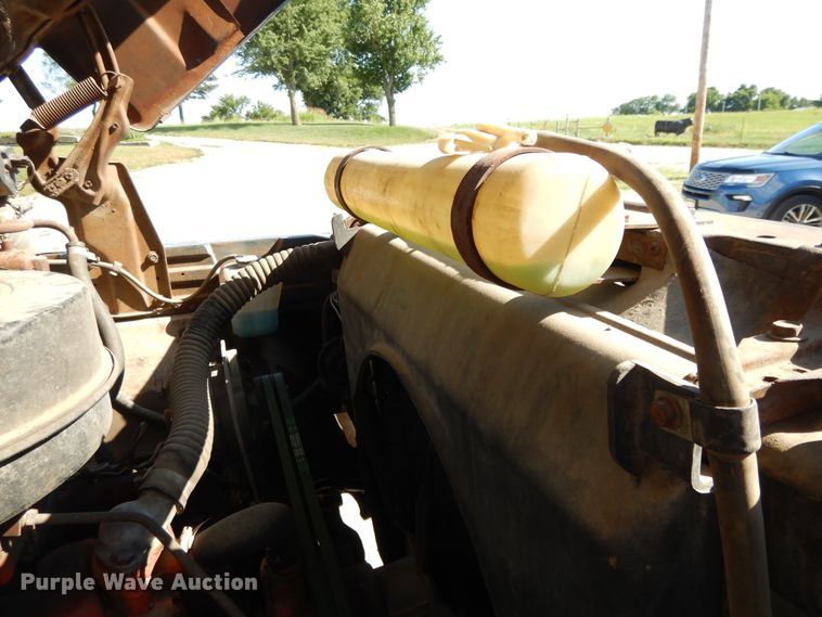 image for item DG7874 1974 GMC 6000  grain truck