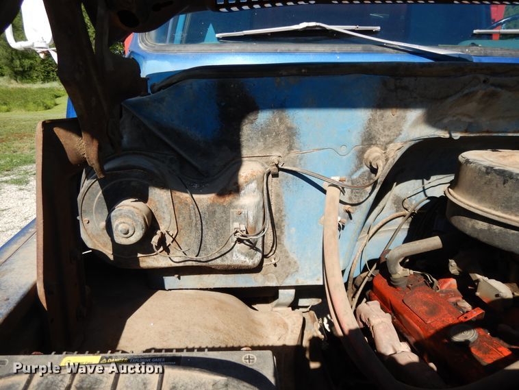 image for item DG7874 1974 GMC 6000  grain truck