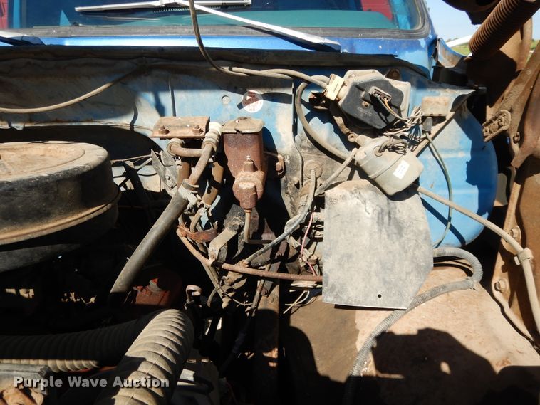 image for item DG7874 1974 GMC 6000  grain truck