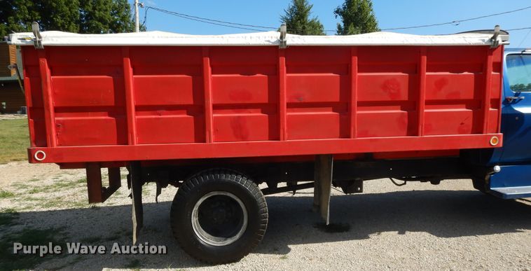 image for item DG7874 1974 GMC 6000  grain truck