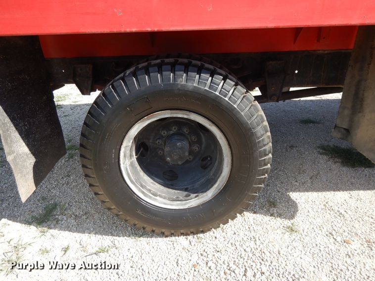 image for item DG7874 1974 GMC 6000  grain truck