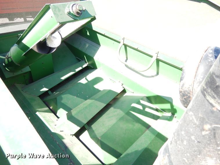 image for item DG7875 1981 John Deere 4420 combine