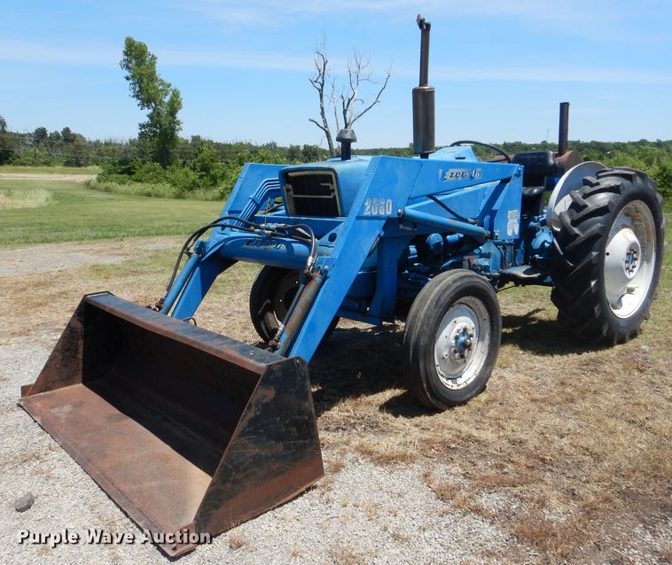 image for item DG8662 Ford 3000  tractor