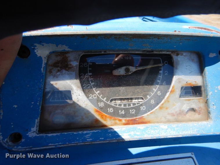 image for item DG8662 Ford 3000  tractor