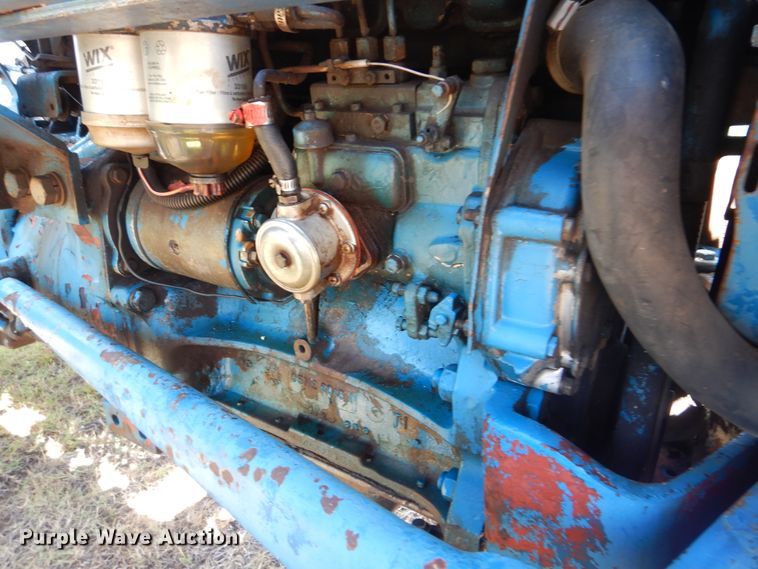image for item DG8662 Ford 3000  tractor