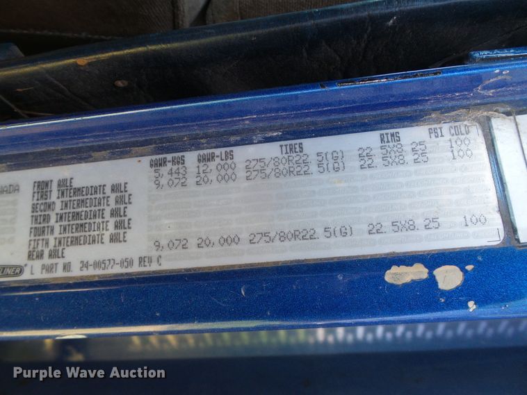 image for item DH4976 1997 Freightliner FLD  semi truck