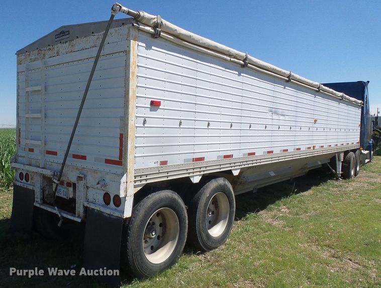 image for item DH4977 1982 Timpte Super Hopper double hopper bottom grain trailer