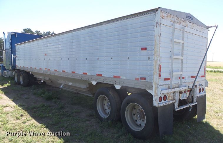 image for item DH4977 1982 Timpte Super Hopper double hopper bottom grain trailer