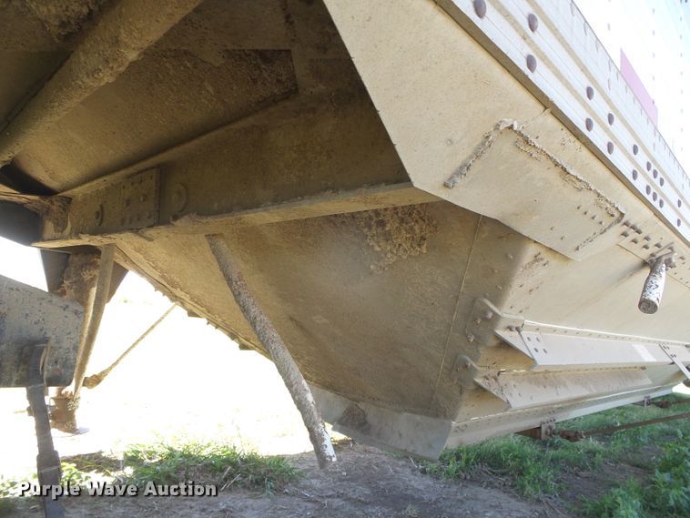 image for item DH4977 1982 Timpte Super Hopper double hopper bottom grain trailer