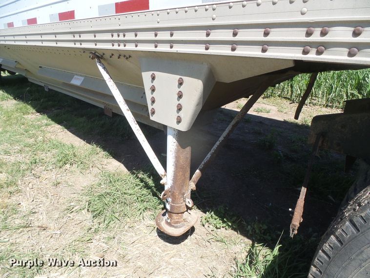 image for item DH4977 1982 Timpte Super Hopper double hopper bottom grain trailer