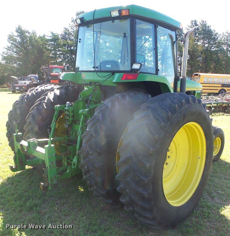 image for item DH4979 1995 John Deere 7800  tractor