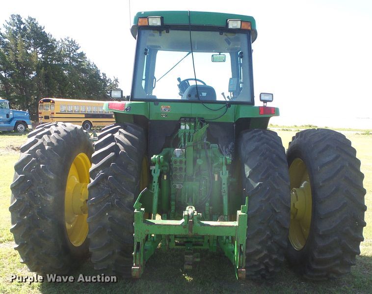 image for item DH4979 1995 John Deere 7800  tractor