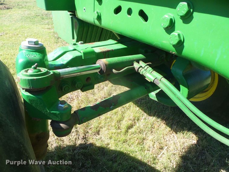 image for item DH4979 1995 John Deere 7800  tractor