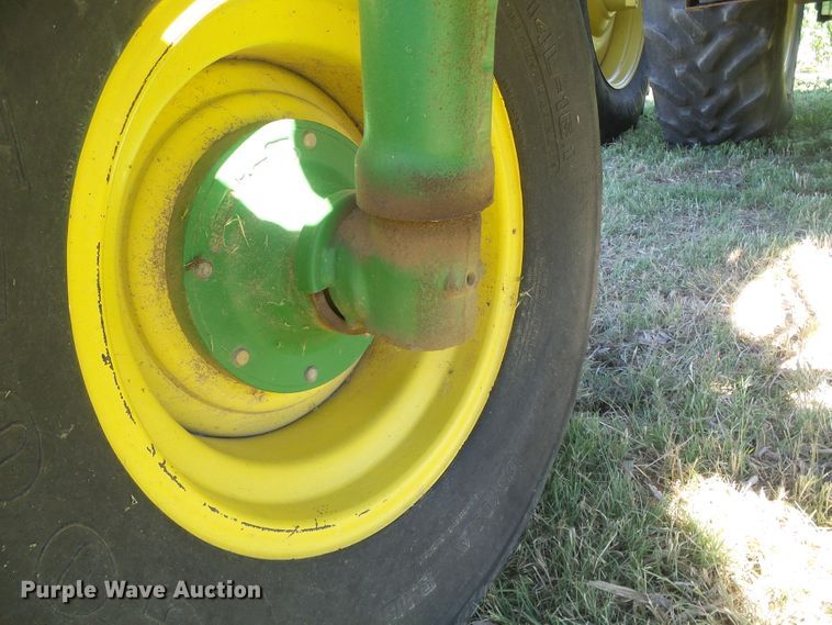 image for item DH4979 1995 John Deere 7800  tractor