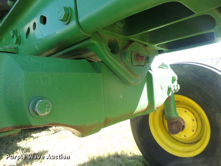 image for item DH4979 1995 John Deere 7800  tractor