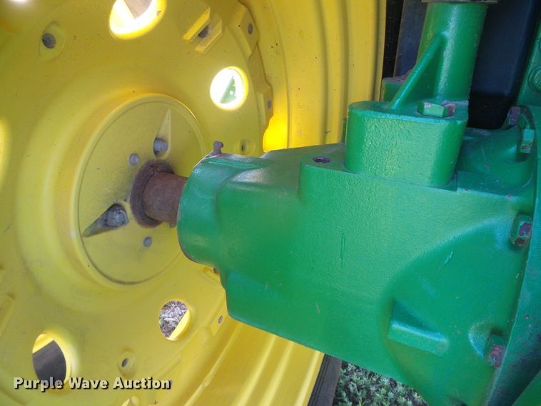 image for item DH4979 1995 John Deere 7800  tractor