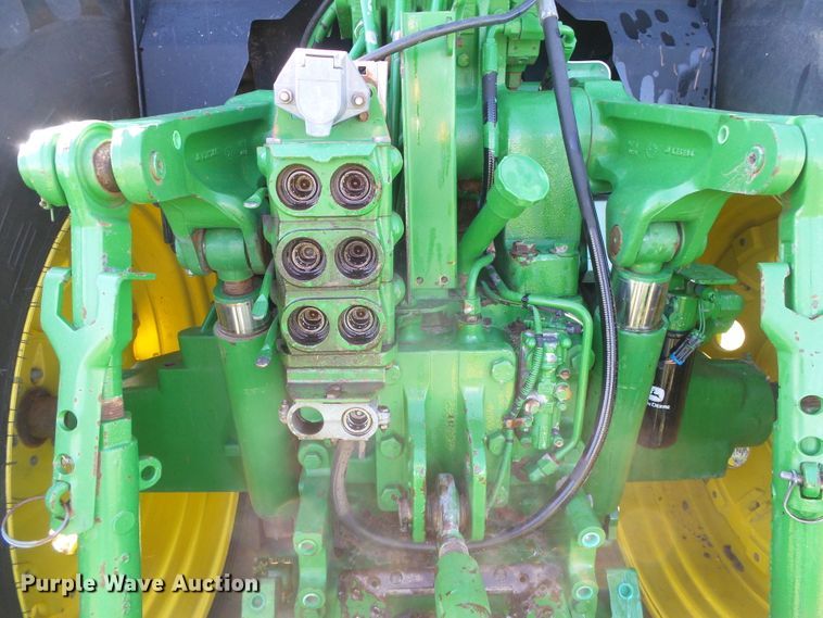 image for item DH4979 1995 John Deere 7800  tractor