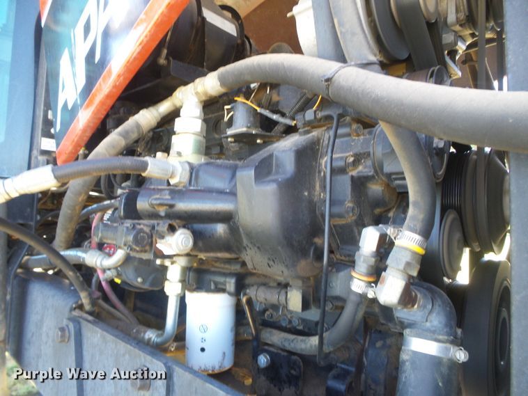 image for item DH4983 2007 Apache AS710 sprayer