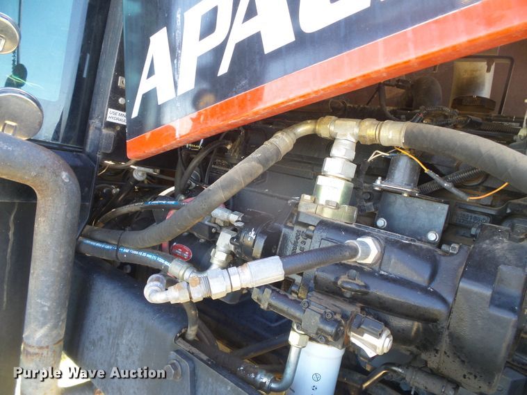 image for item DH4983 2007 Apache AS710 sprayer