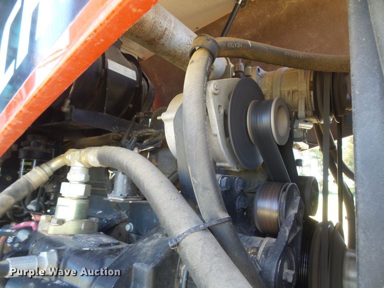 image for item DH4983 2007 Apache AS710 sprayer